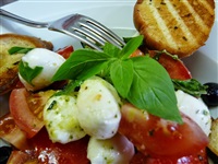 114_salat_caprese.jpg